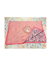 Load image into Gallery viewer, Mimmy Girl Cart Crib Quilt Set/Crib Bedding Set/Newborn Set/Girl Blanket/ Quilt embroidery/Embroideries Blankets/Blankest Embroideries